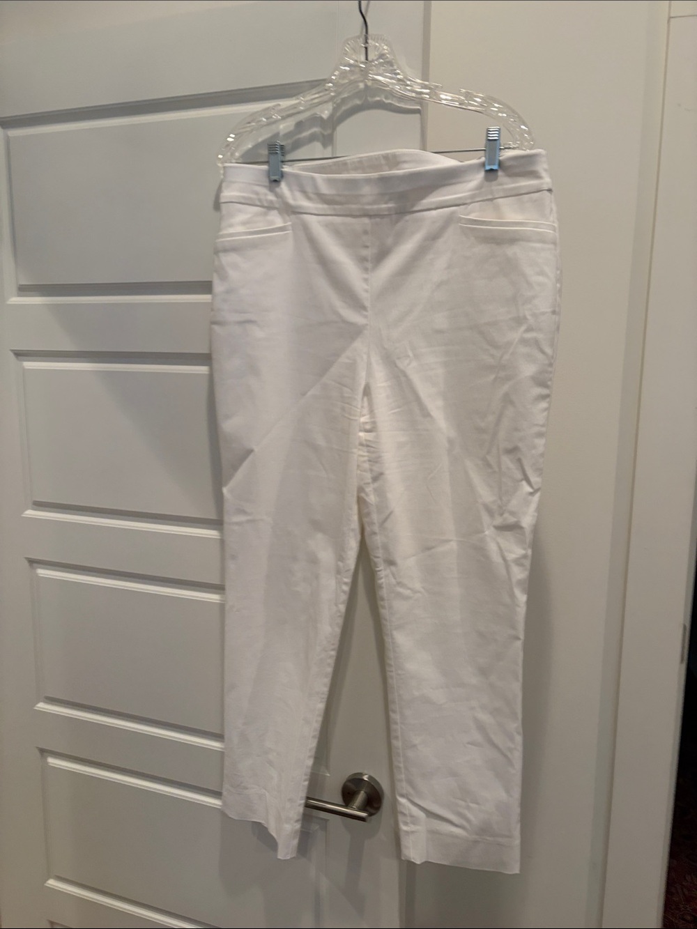 Chico’sWomen's White Pull-On Pants